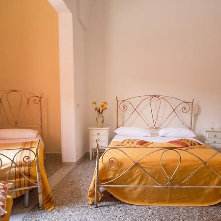 Salentomigliore Casa Vacanze San Pancrazio Salentino Eksteriør billede